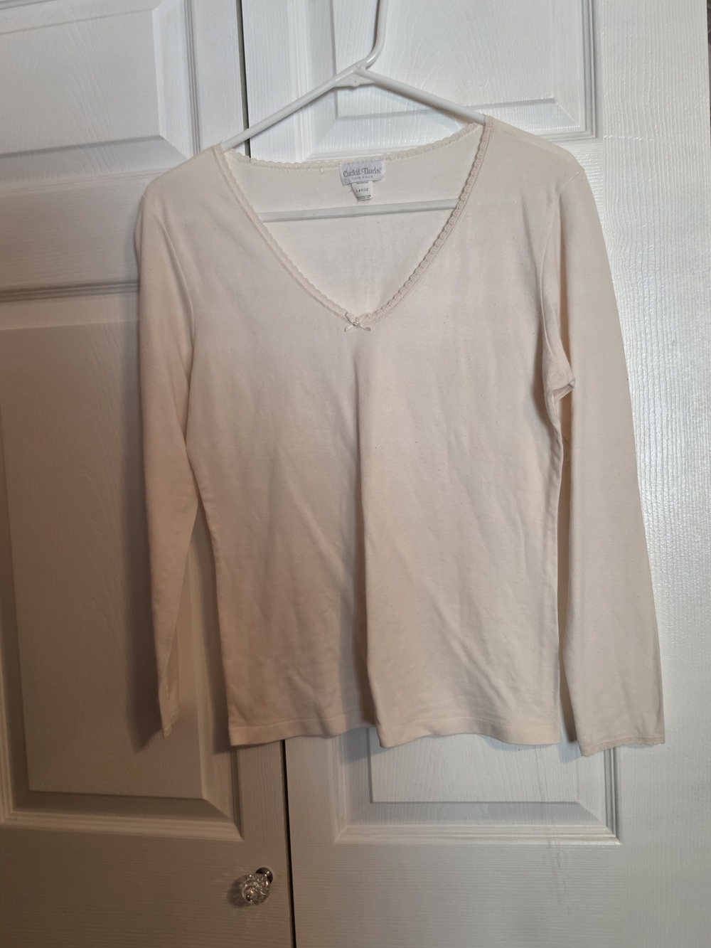 Cuddl Duds Women's Long-Sleeve V-Neck Tee in Light Cream